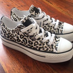 Converse All Star Chuck Taylors leopard cheetah